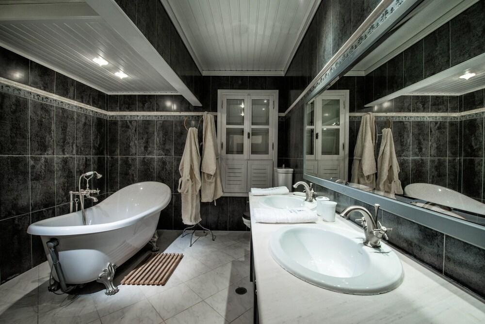 Lemuria Manor, Wine Dark Sea Villas Rhodes City Exterior foto